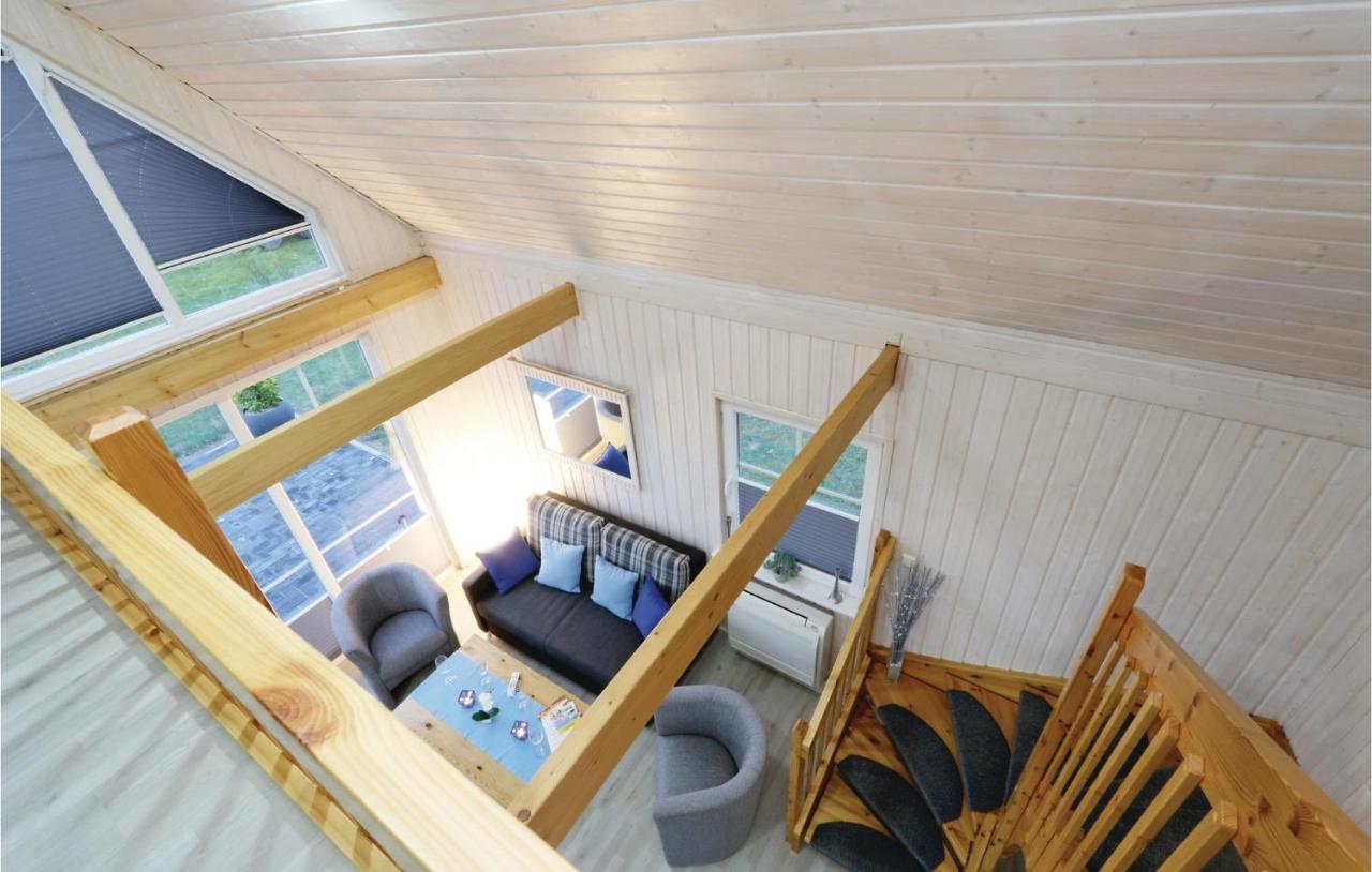 Beach Front Home In Zerpenschleuse With Wifi Extérieur photo